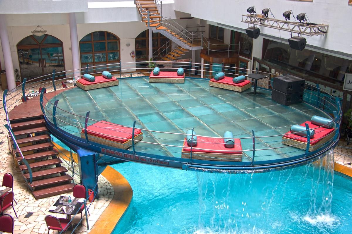 Ira By Orchid Mumbai T-2 International Airport Hotell Exteriör bild